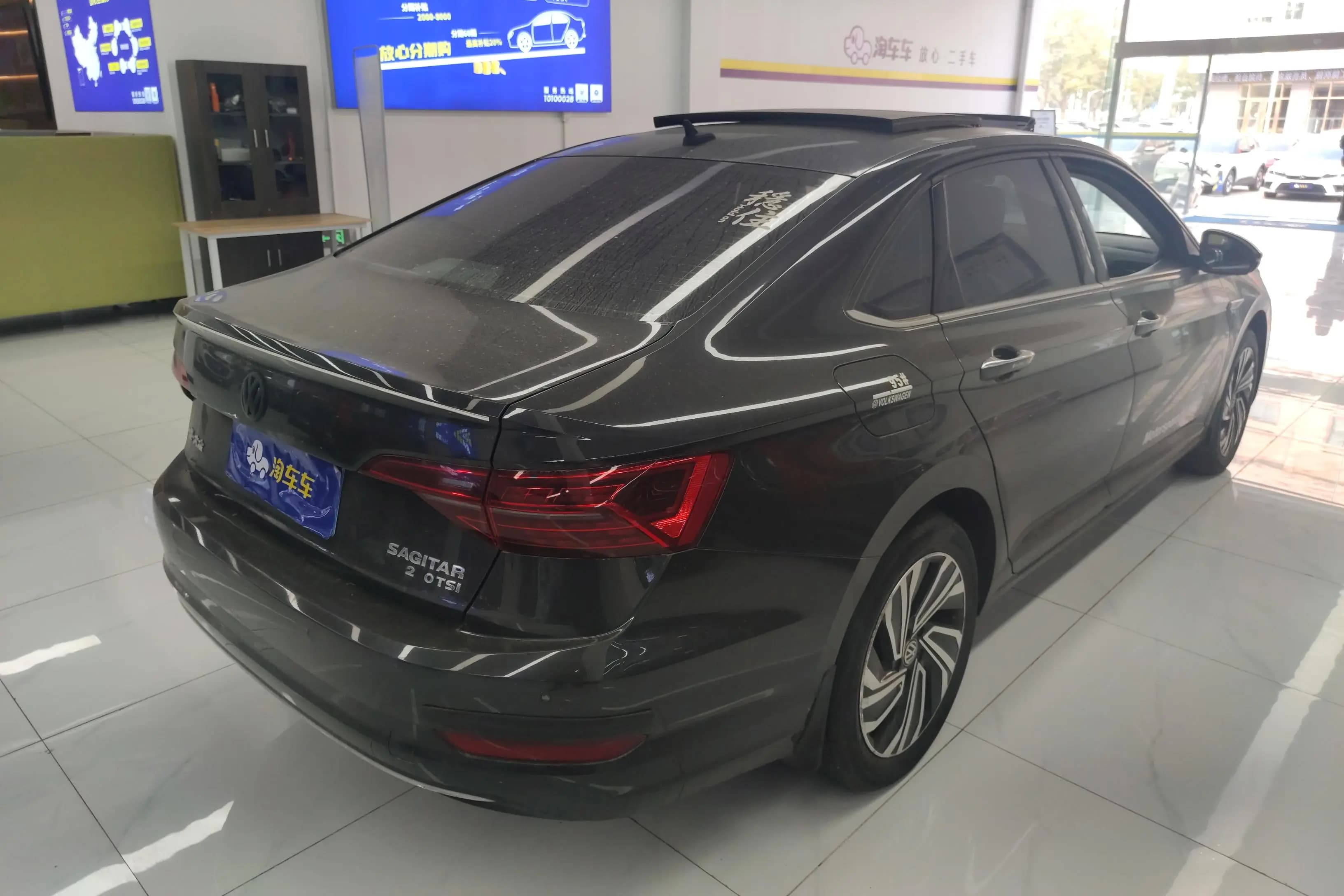 Volkswagen Sagitar 2022 г. 81446 км. — фото 3