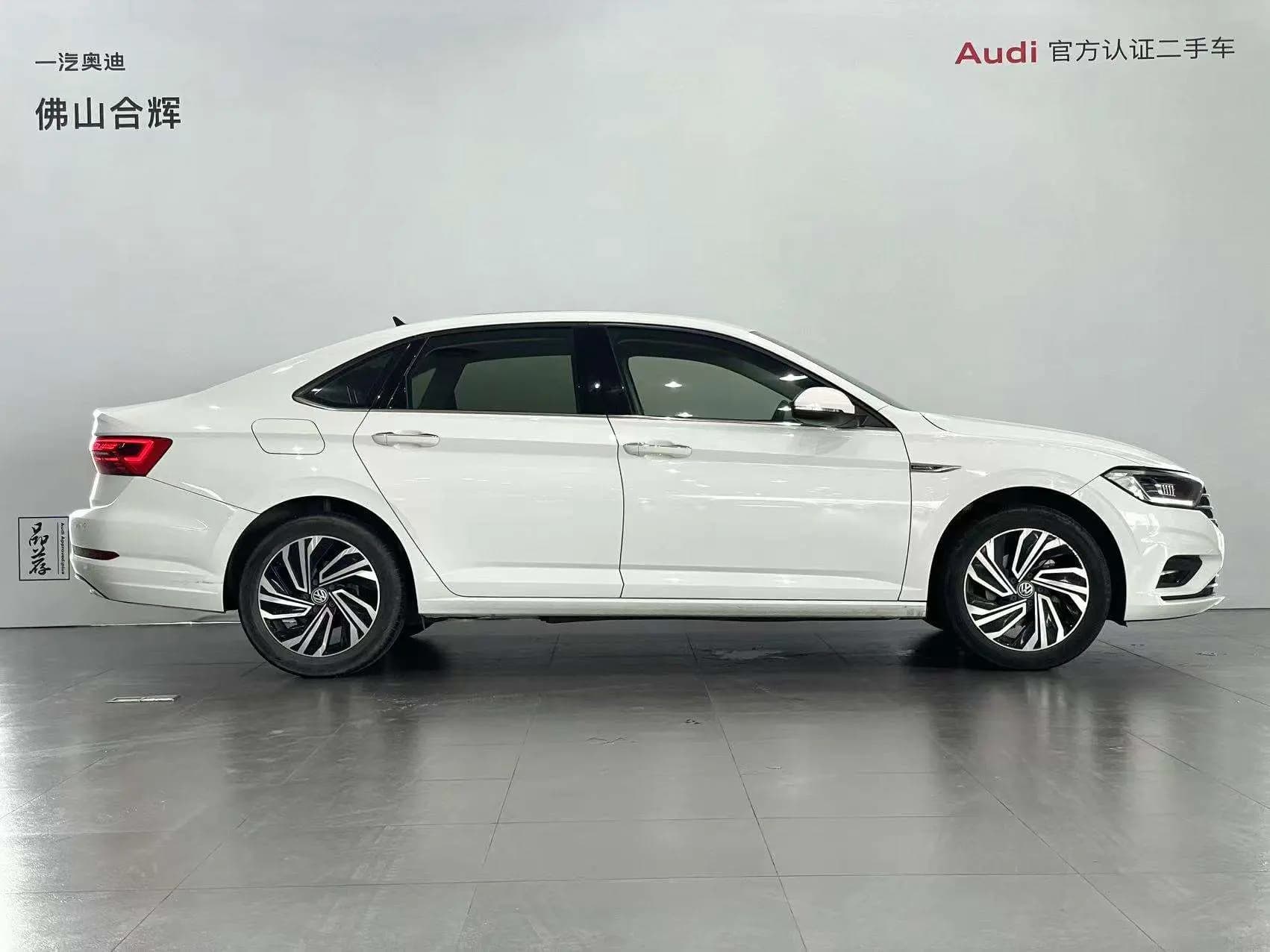 Volkswagen Sagitar 2021 г. 40108 км. — фото 3