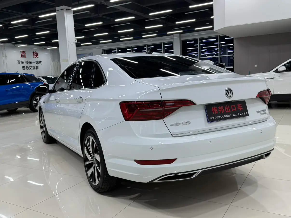 Volkswagen Sagitar 2022 г. 47130 км. — фото 3