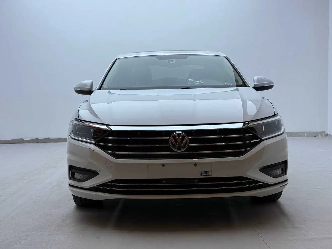 Volkswagen Sagitar 2021 г. 43109 км. — фото 2