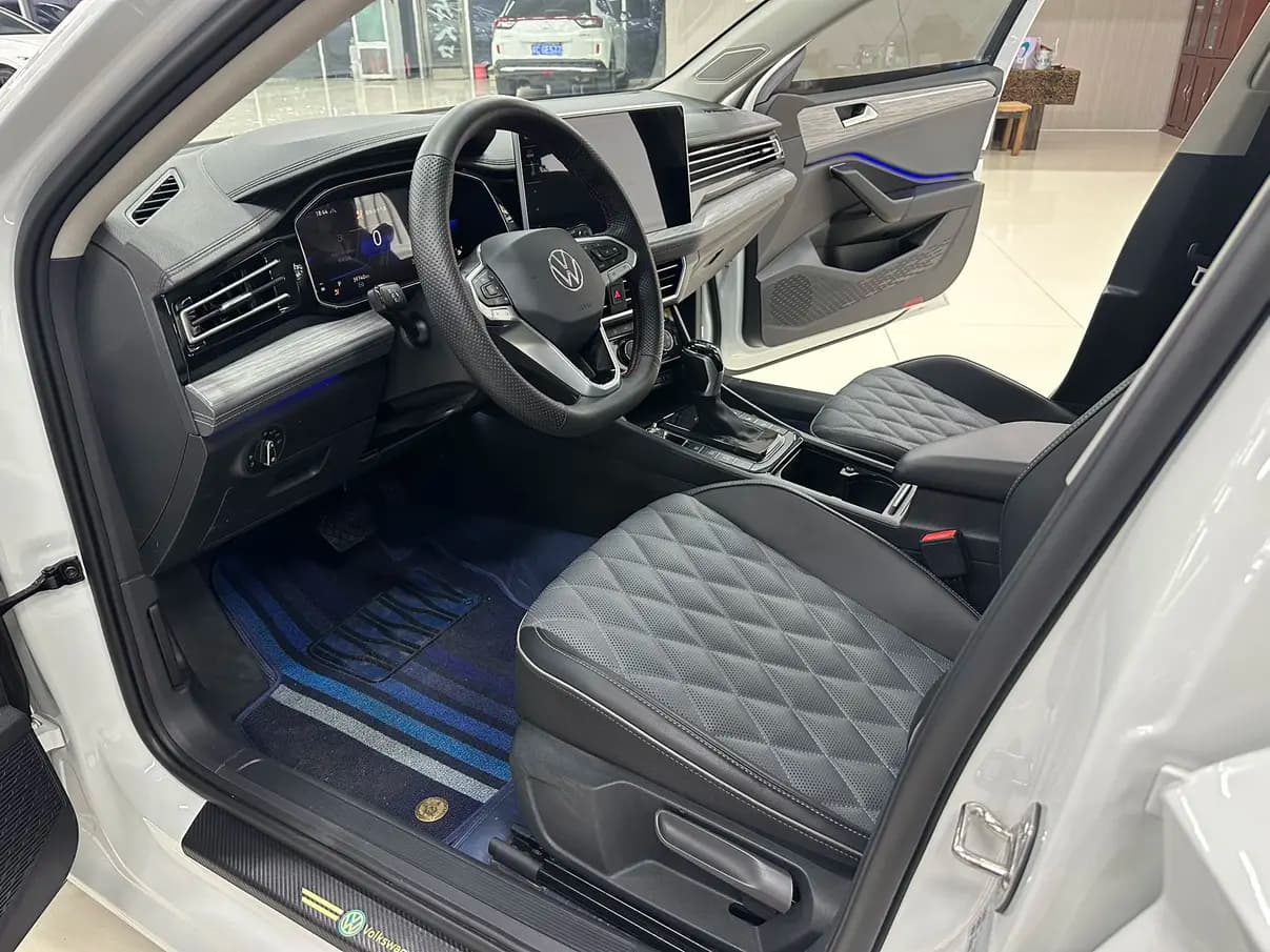 Volkswagen Sagitar 2022 г. 39131 км. — фото 15