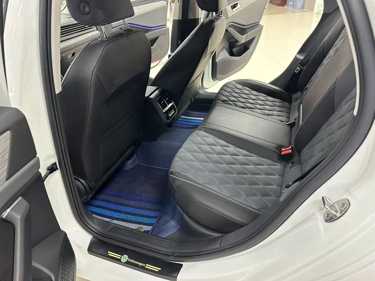 Volkswagen Sagitar 2022 г. 39131 км. — фото 17