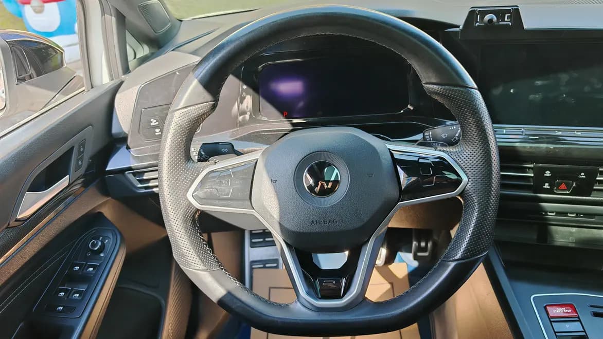 Volkswagen Golf 2021 г. 48106 км. — фото 9