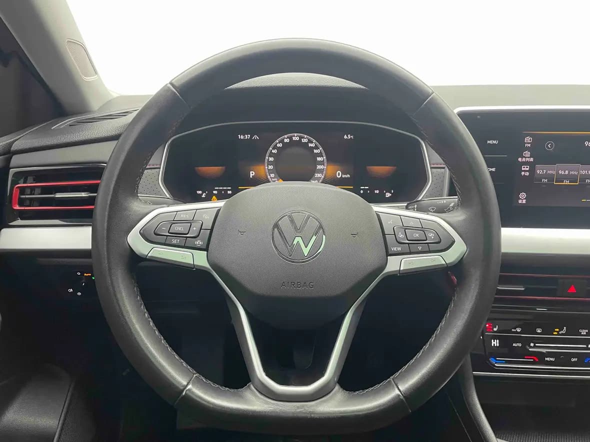 Volkswagen Lavida 2022 г. 34577 км. — фото 12
