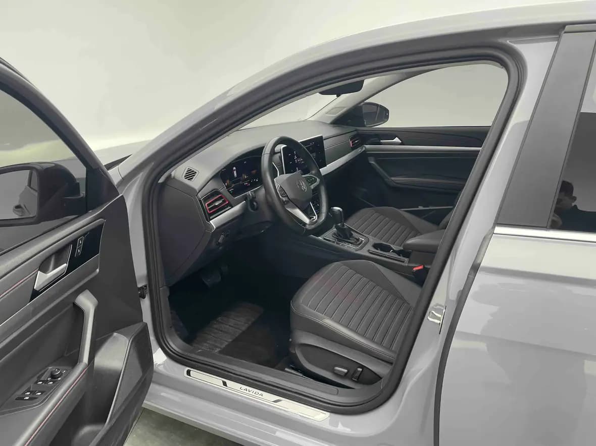 Volkswagen Lavida 2022 г. 34577 км. — фото 15