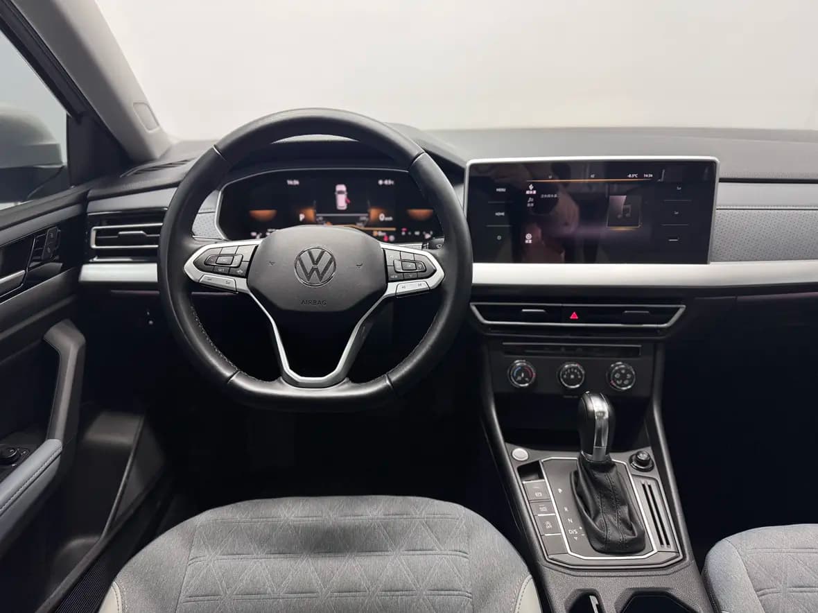 Volkswagen Lavida 2022 г. 26081 км. — фото 11