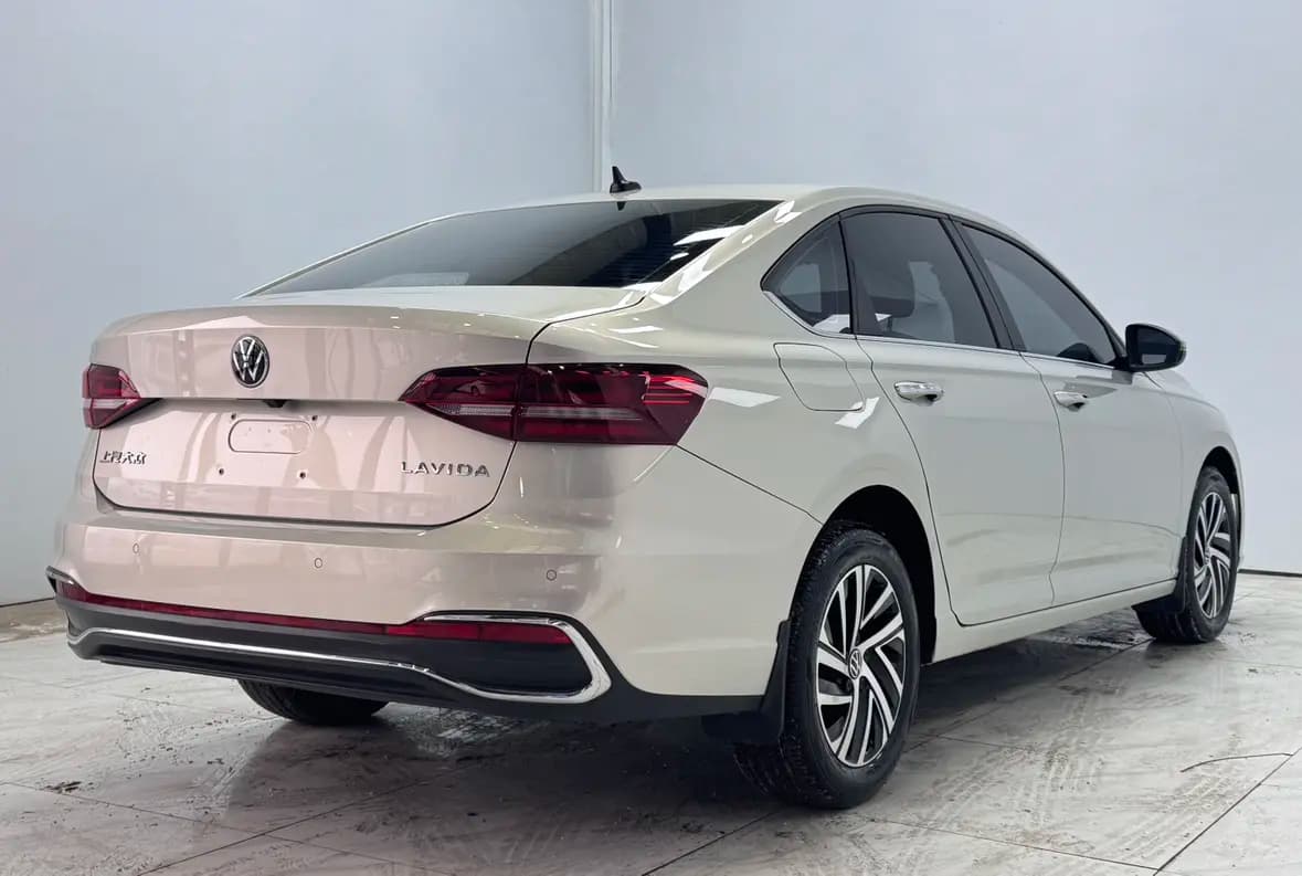Volkswagen Lavida 2022 г. 26081 км. — фото 5