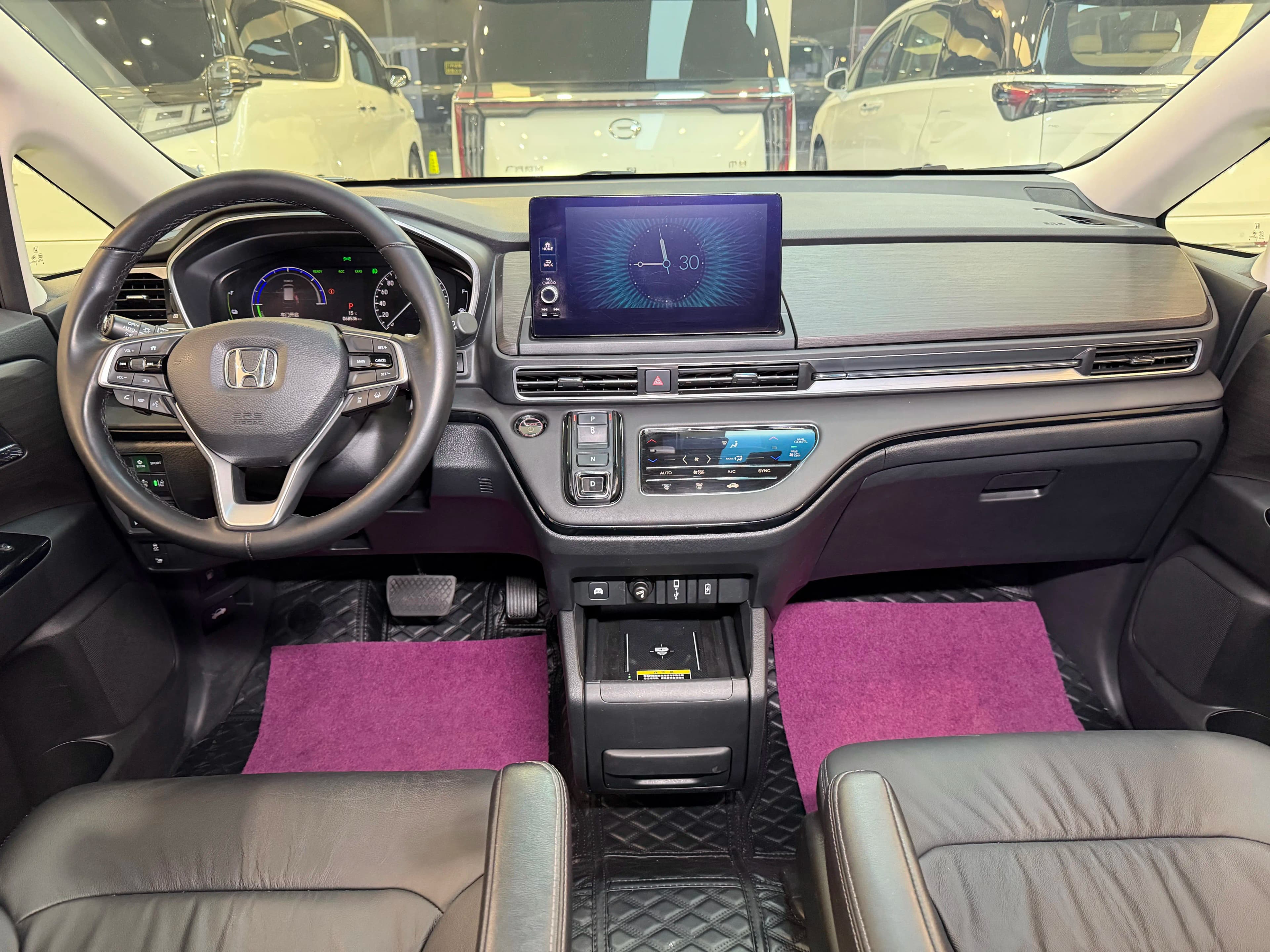 Honda Elysion 2023 г. 68586 км. — фото 7