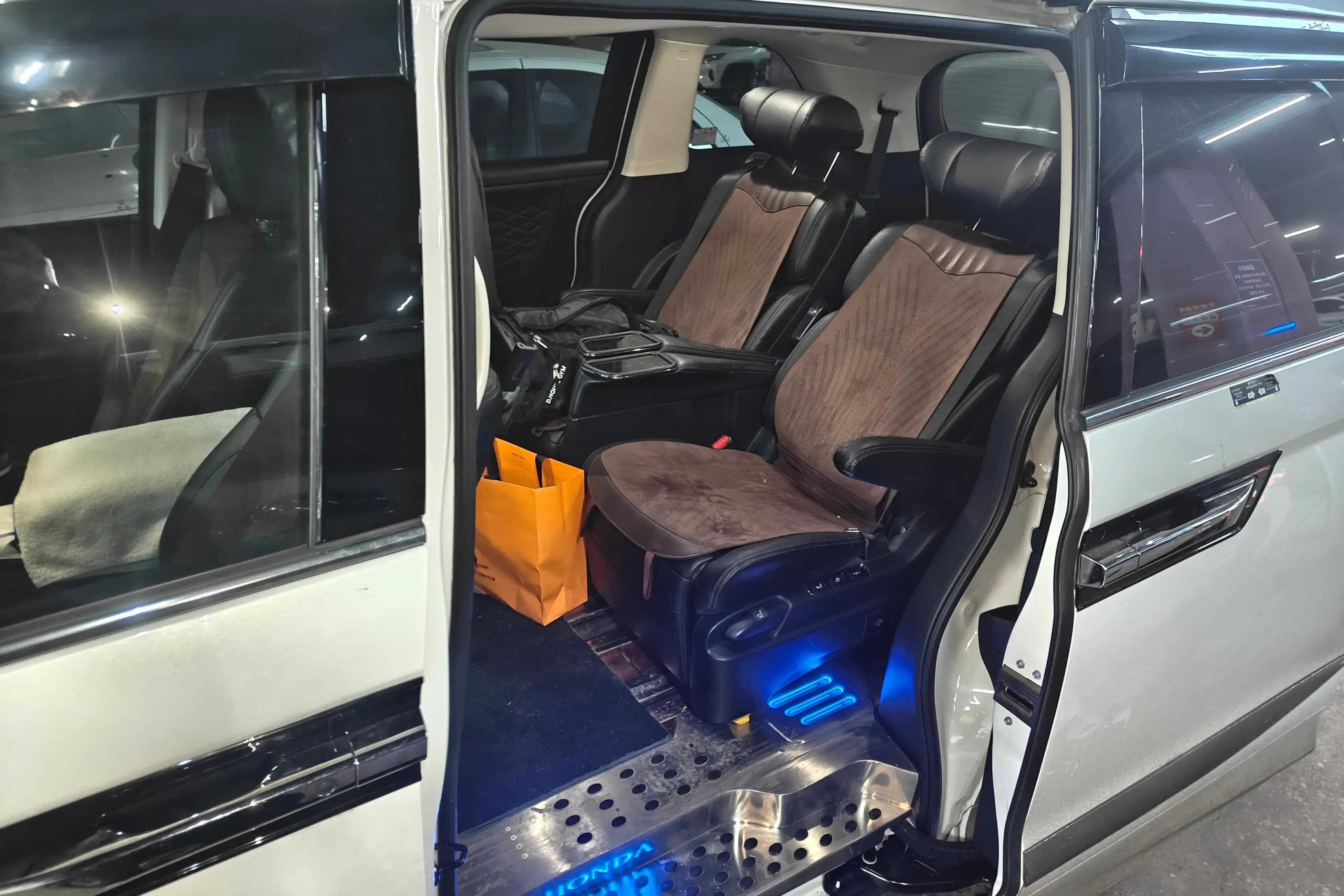 Honda Odyssey 2022 г. 72015 км. — фото 13