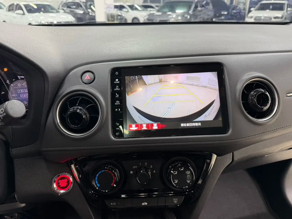 Honda WR-V 2022 г. 36008 км. — фото 17