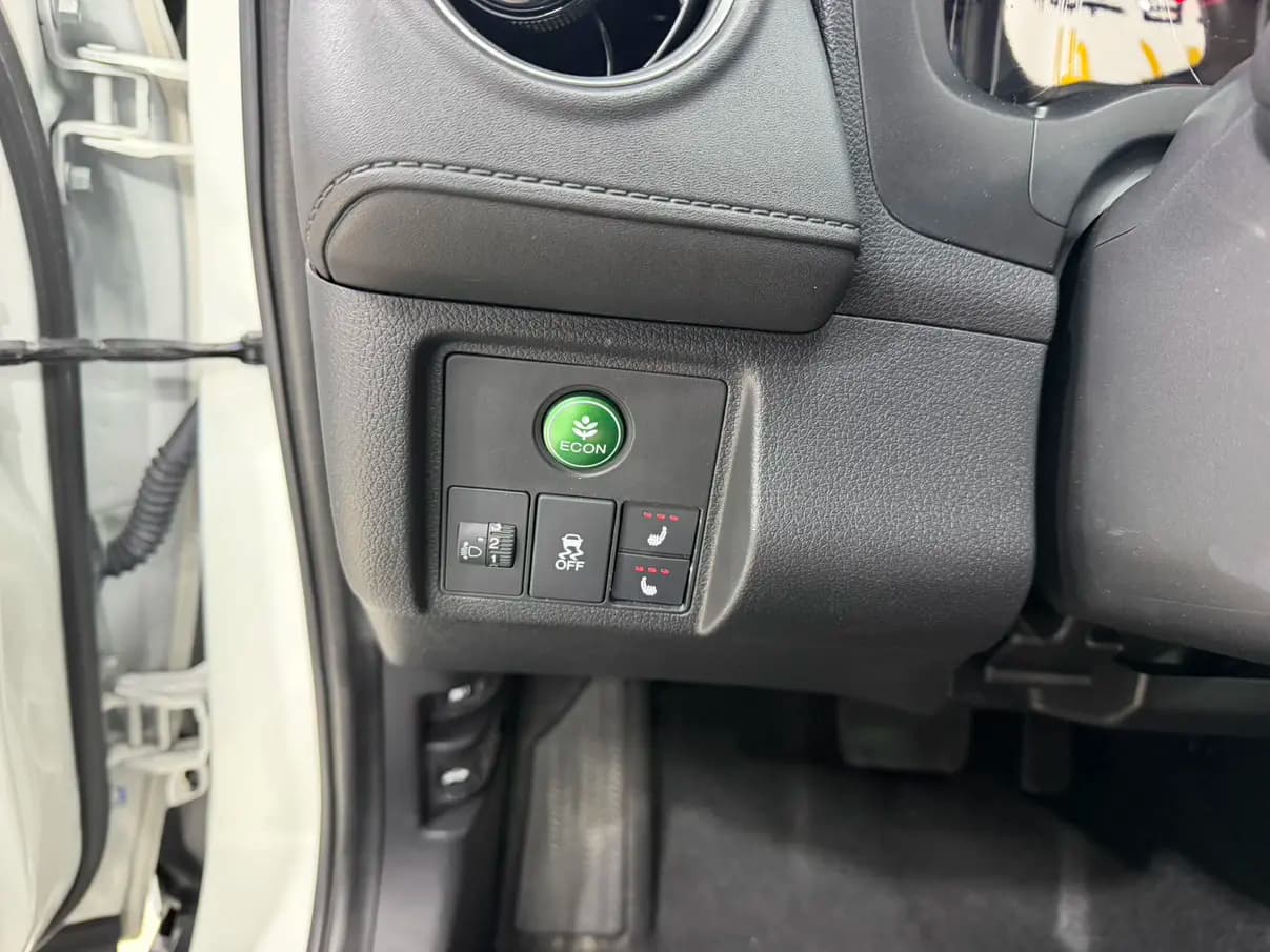 Honda WR-V 2022 г. 36008 км. — фото 22