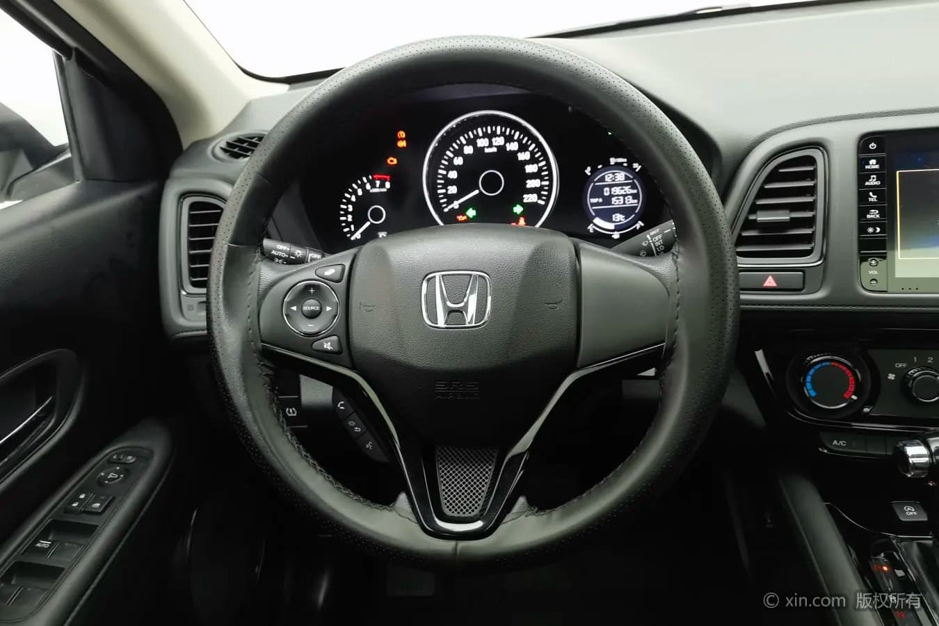 Honda Vezel 2022 г. 19683 км. — фото 11