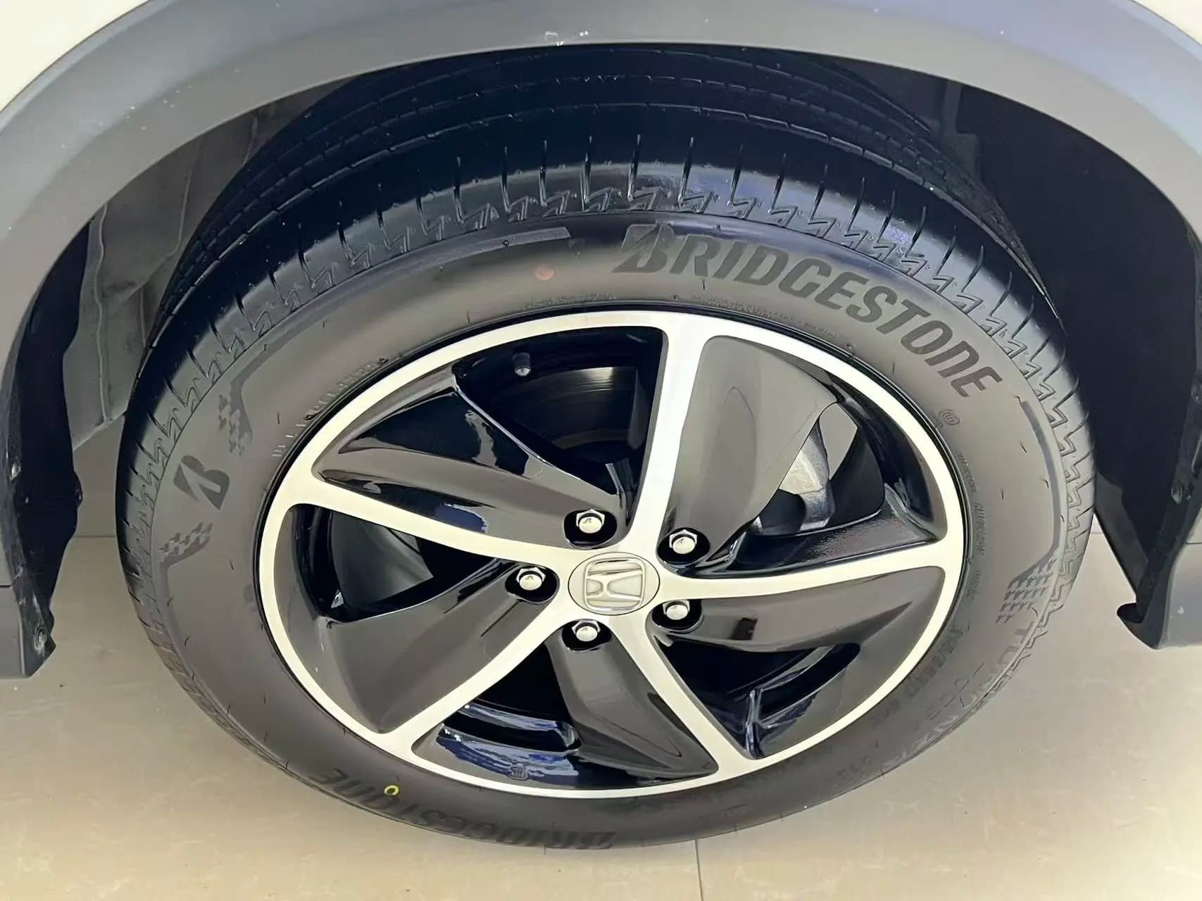 Honda Vezel 2022 г. 44084 км. — фото 12