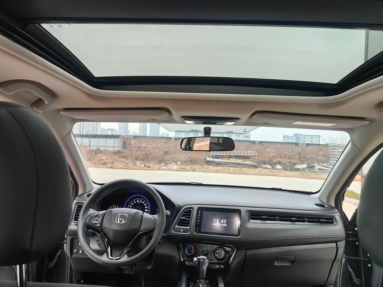 Honda Vezel 2022 г. 36086 км. — фото 14