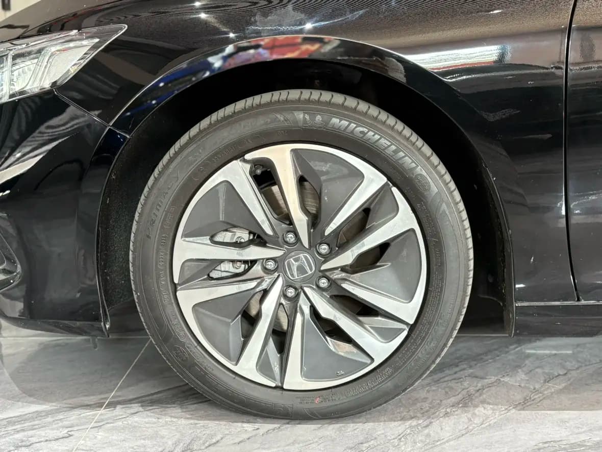 Honda Accord 2023 г. 90022 км. — фото 8