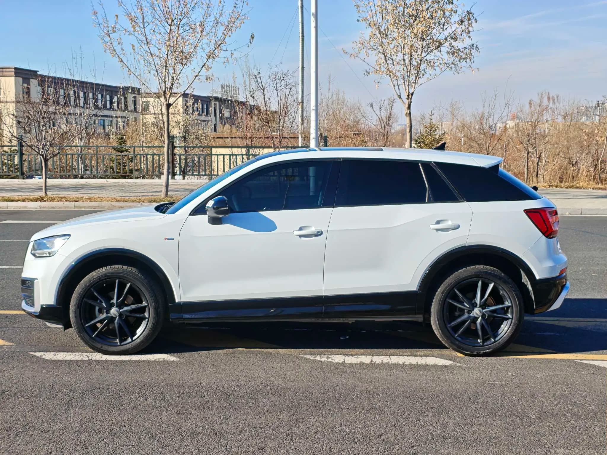 Audi Q2L 2021 г. 45025 км. — фото 4