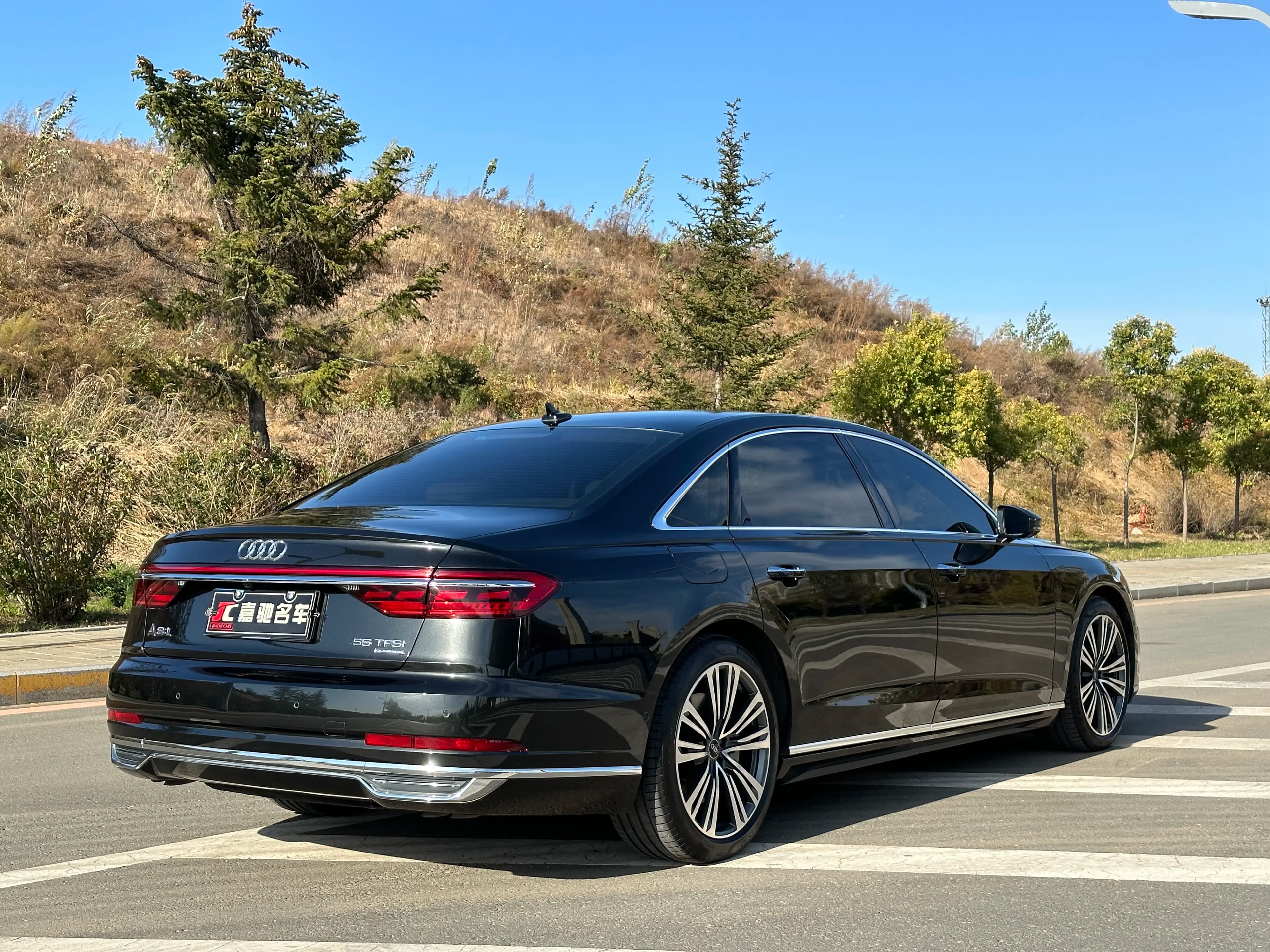 Audi A8 2023 г. 42025 км. — фото 7