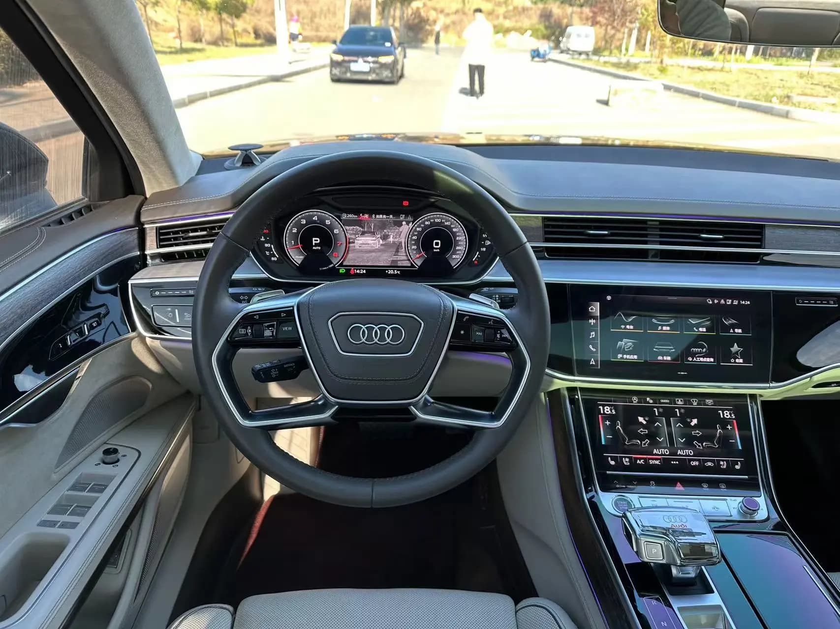 Audi A8 2023 г. 42025 км. — фото 10