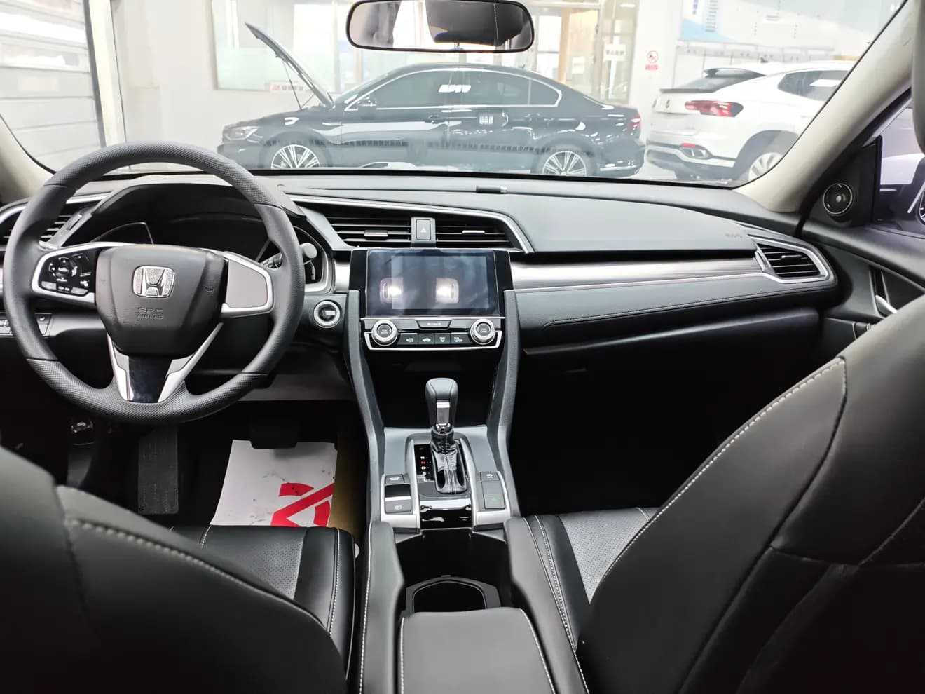 Honda Civic 2021 г. 55671 км. — фото 9