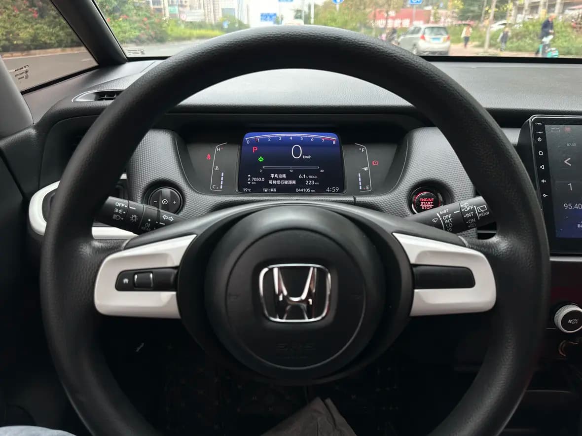 Honda Fit 2021 г. 44131 км. — фото 12