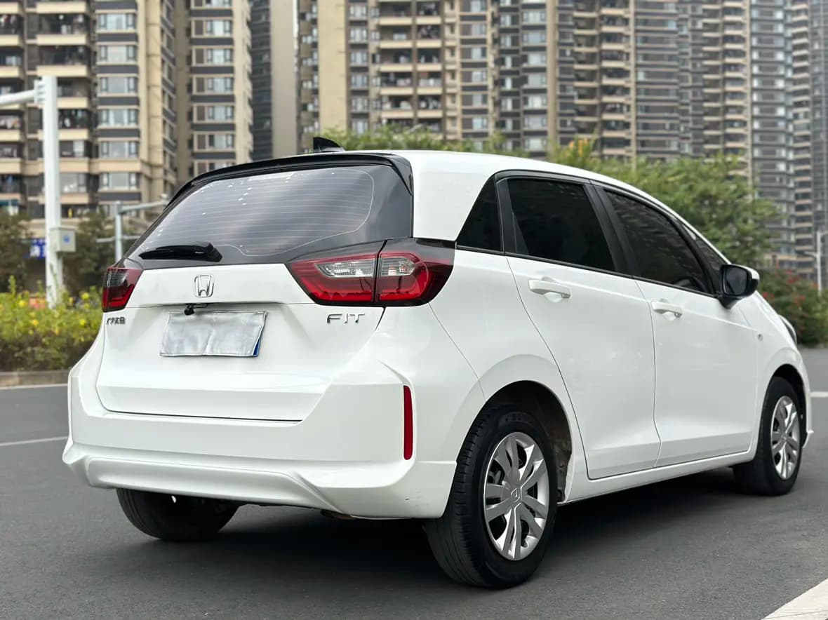 Honda Fit 2021 г. 44131 км. — фото 5