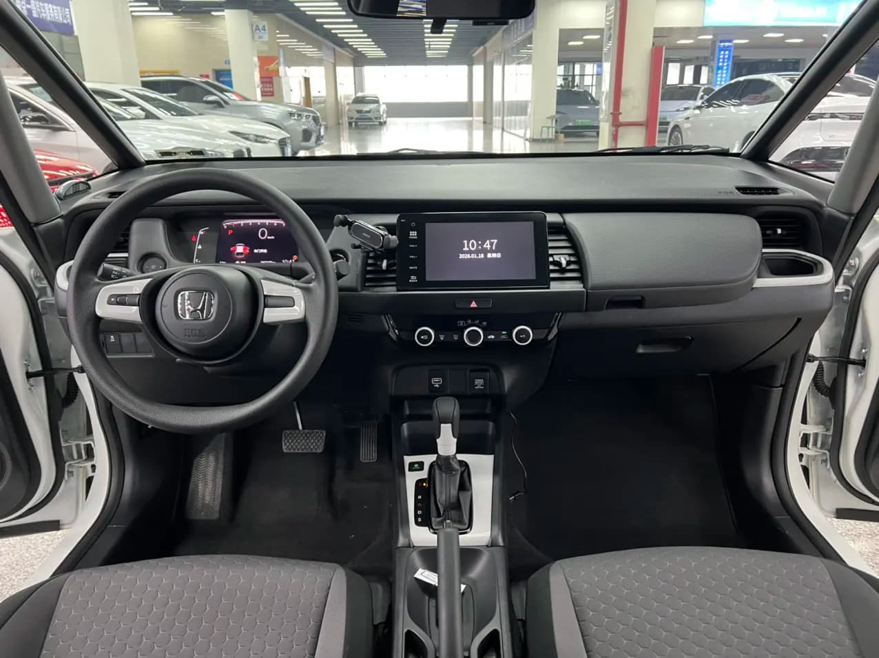 Honda Fit 2021 г. 50133 км. — фото 4