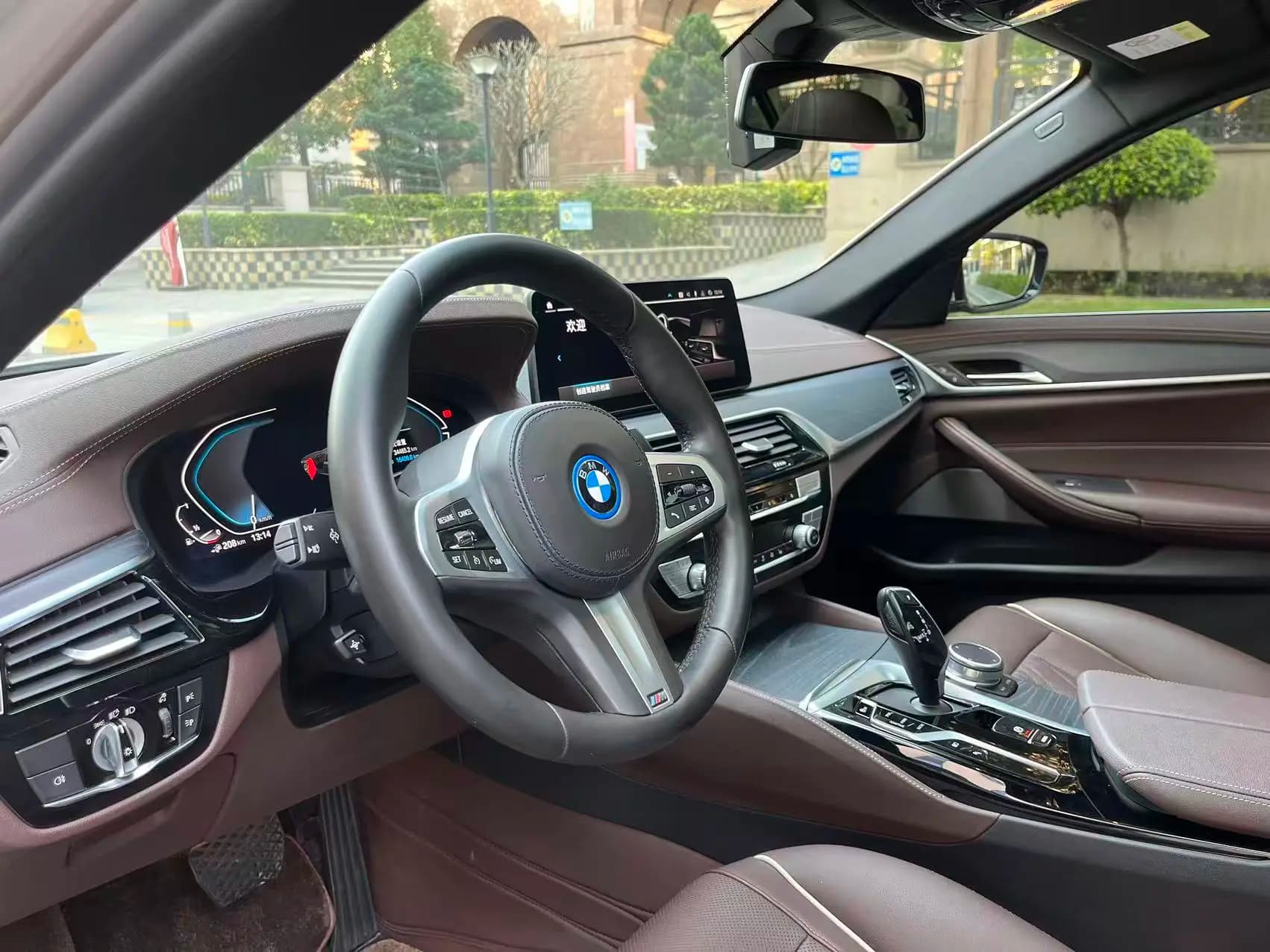 BMW 5 Series PHEV 2022 г. 73037 км. — фото 7