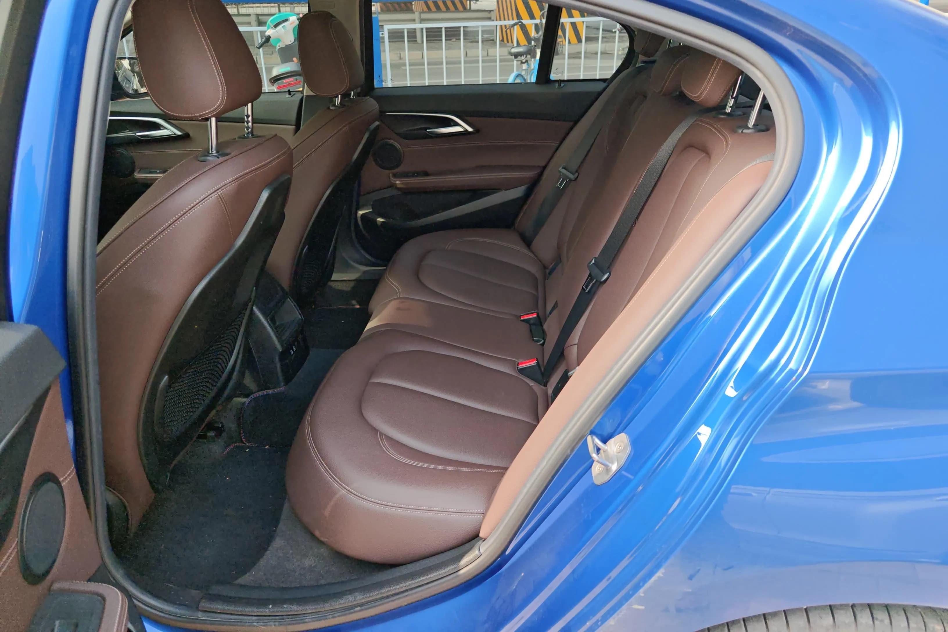 BMW 1 Series 2021 г. 45704 км. — фото 14