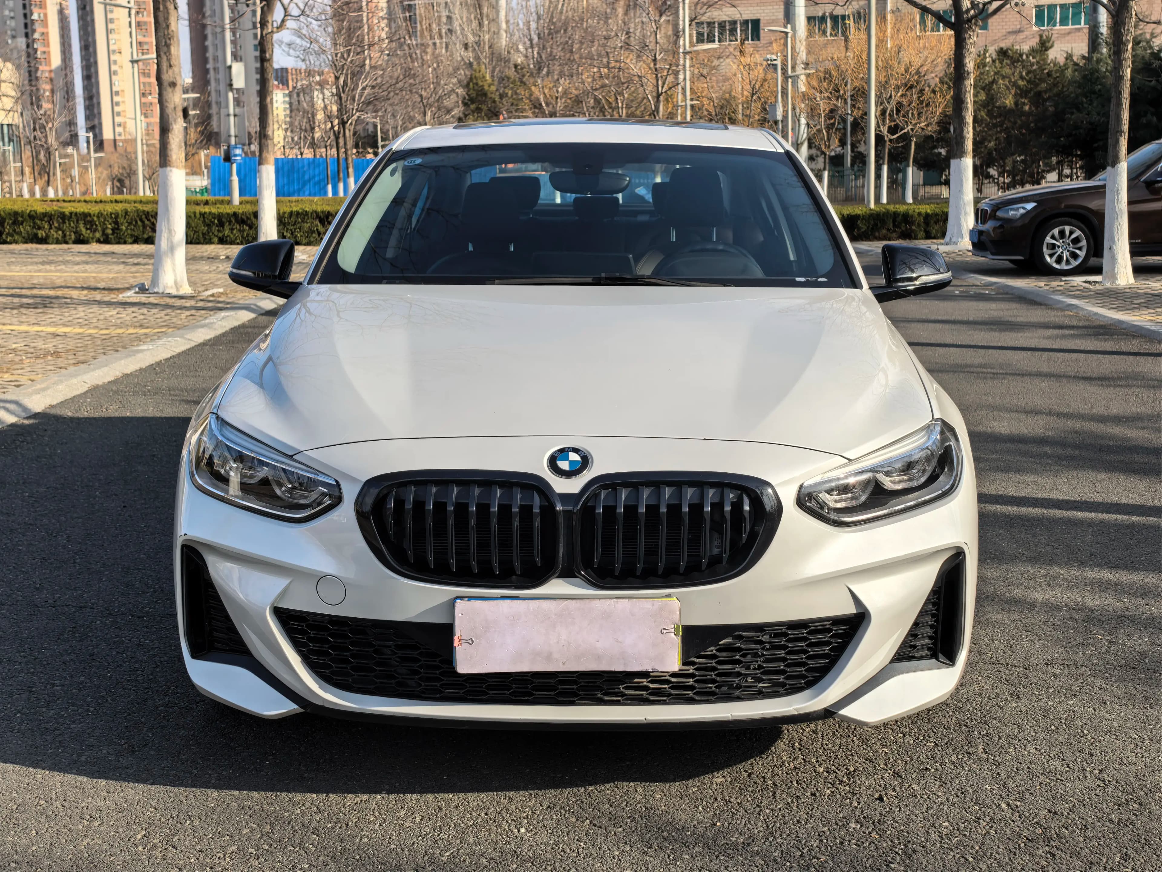 BMW 1 Series 2023 г. 32105 км. — фото 2