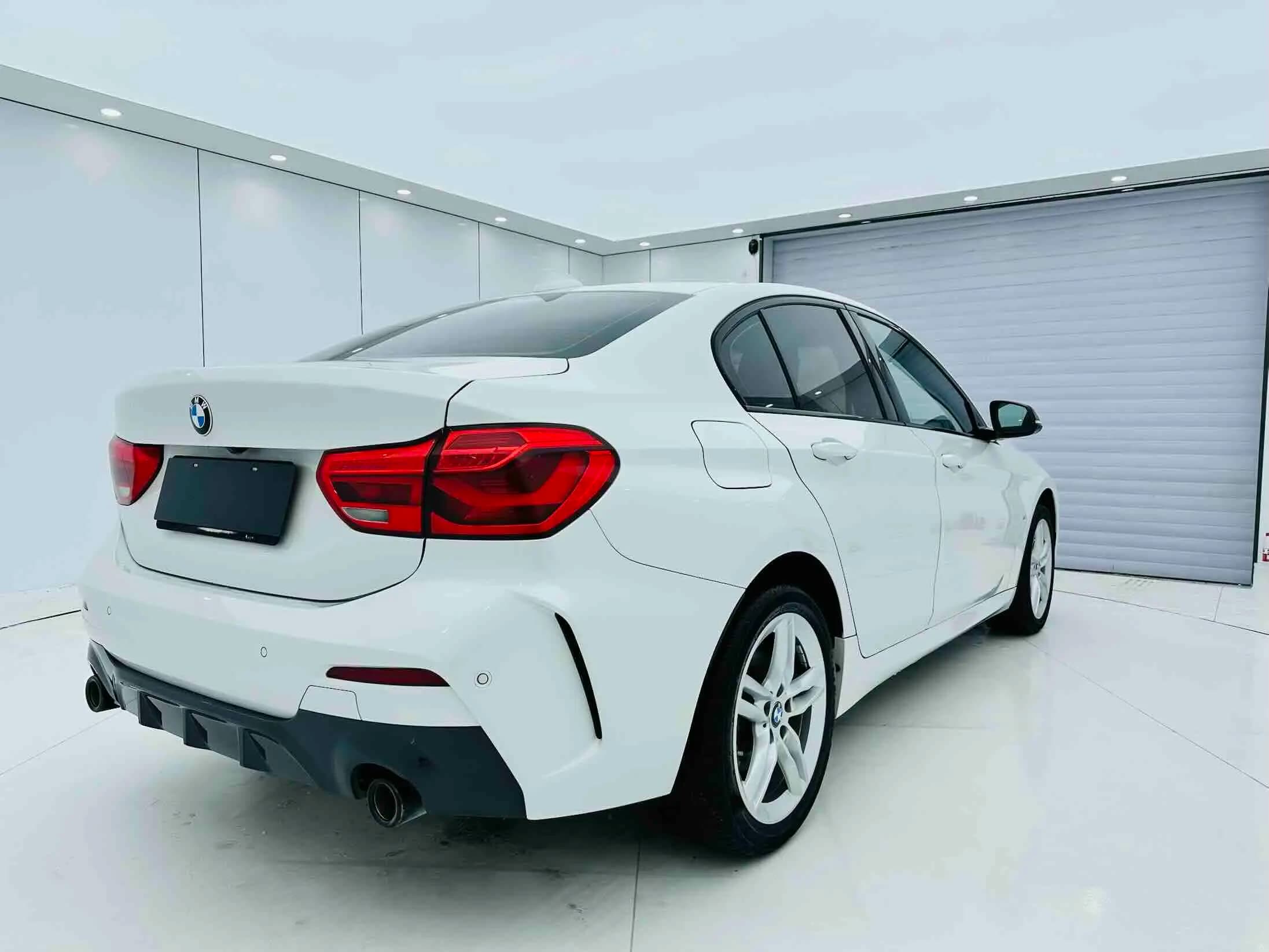 BMW 1 Series 2021 г. 56000 км. — фото 4