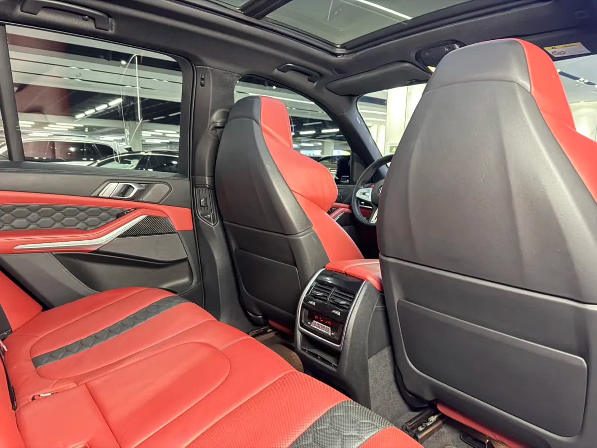 BMW X5M 2021 г. 82048 км. — фото 11