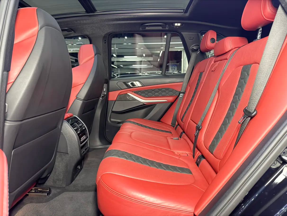 BMW X5M 2021 г. 82048 км. — фото 10