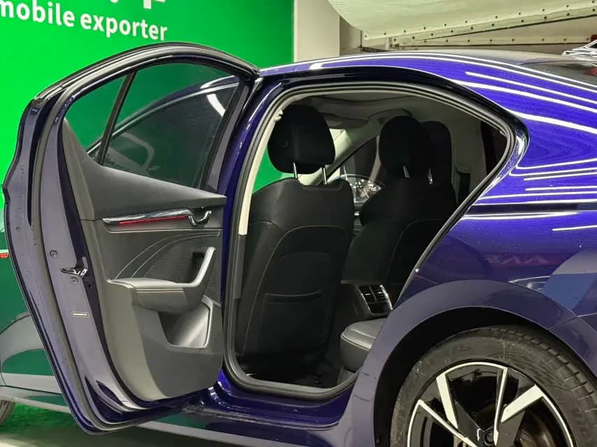Skoda Octavia 2022 г. 43073 км. — фото 15