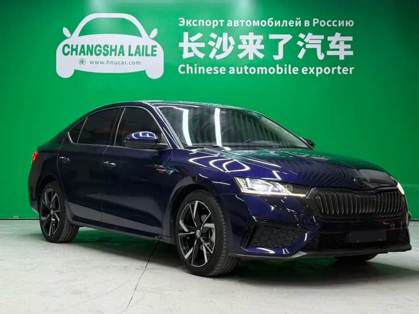 Skoda Octavia 2022 г. 43073 км. — фото 3