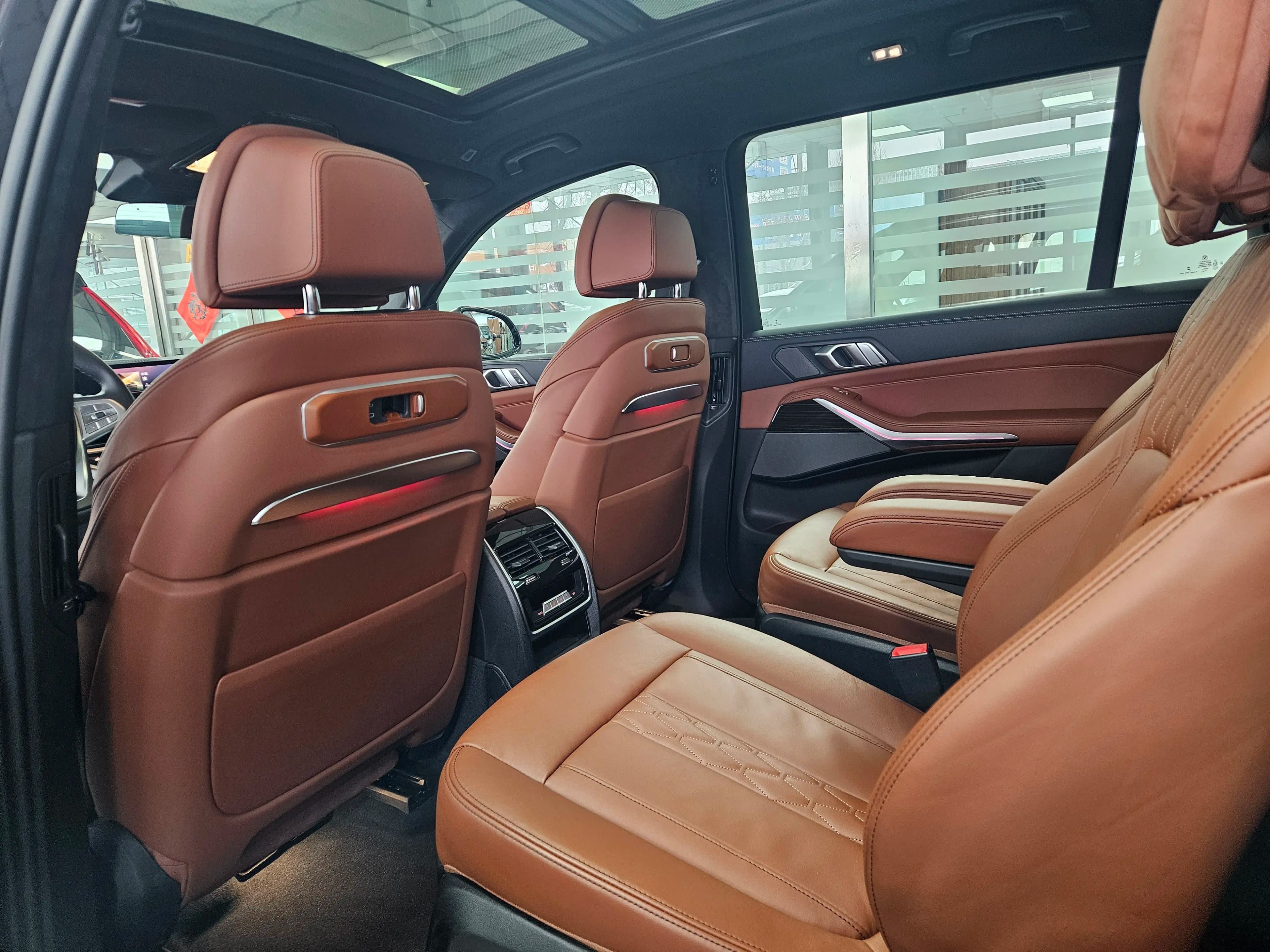 BMW X7 2024 г. 8133 км. — фото 7