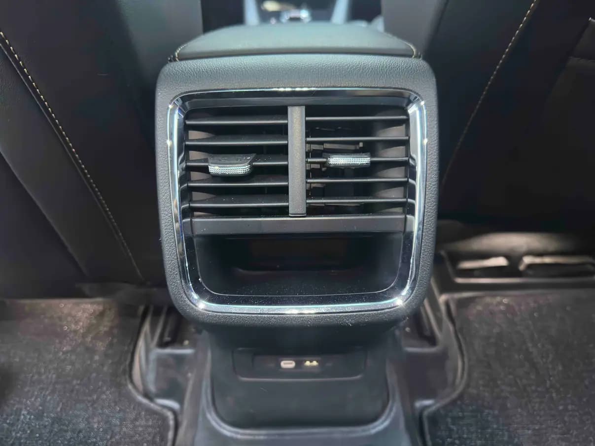 Skoda Octavia 2022 г. 21872 км. — фото 10