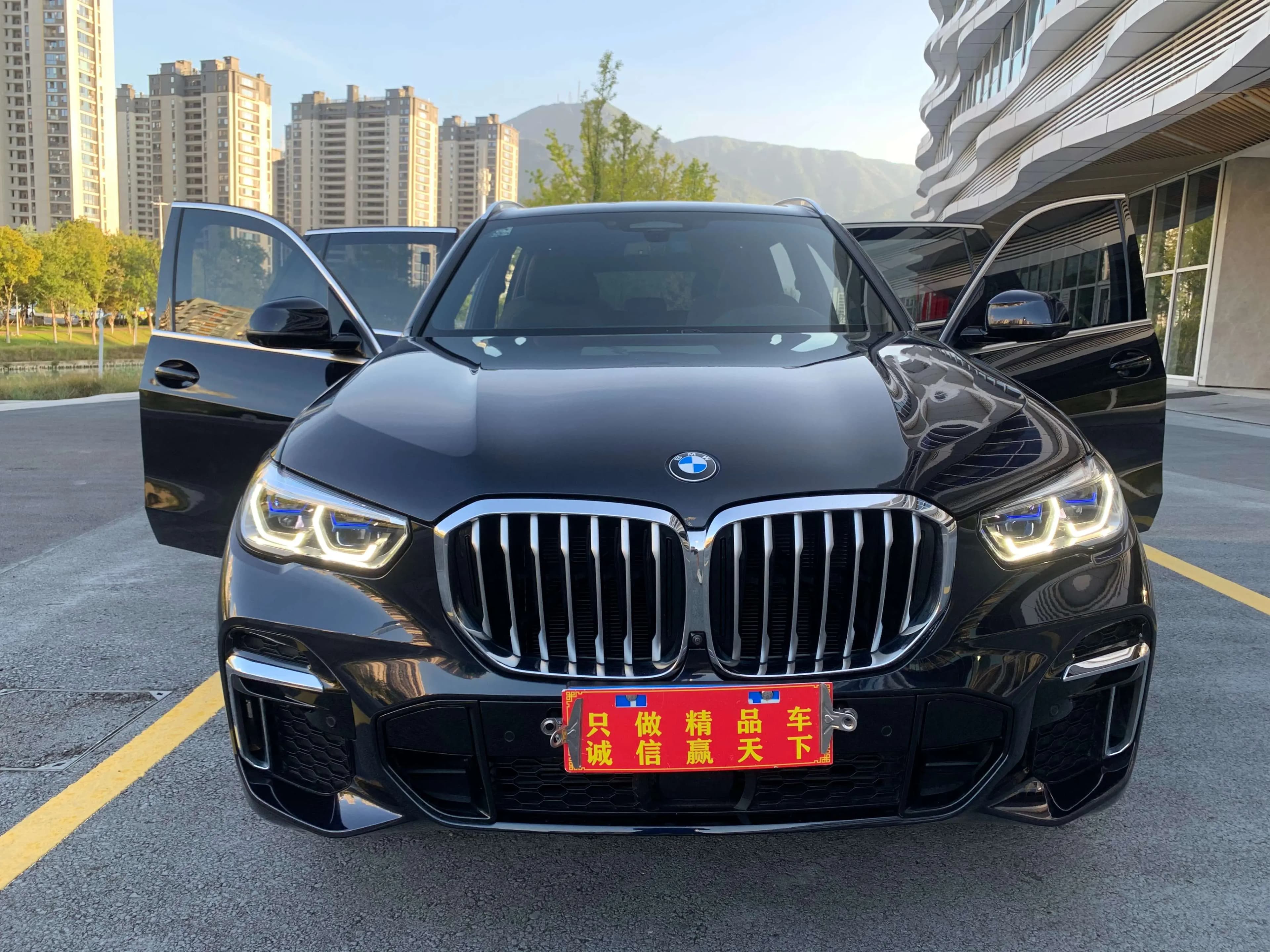 BMW X5 2022 г. 67069 км. — фото 2