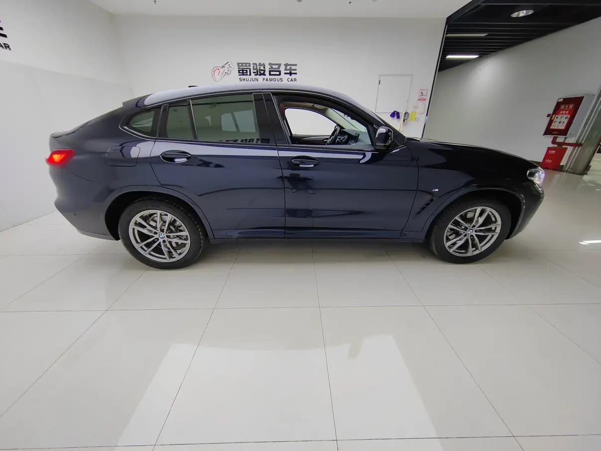 BMW X4 2021 г. 46602 км. — фото 4