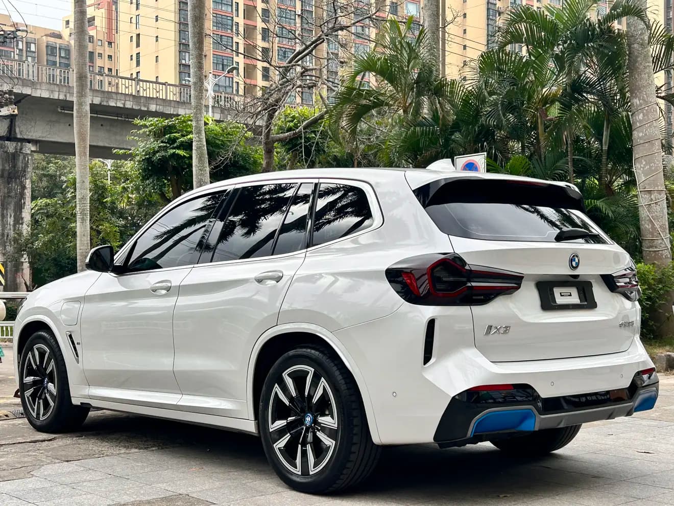 BMW iX3 2022 г. 37020 км. — фото 4