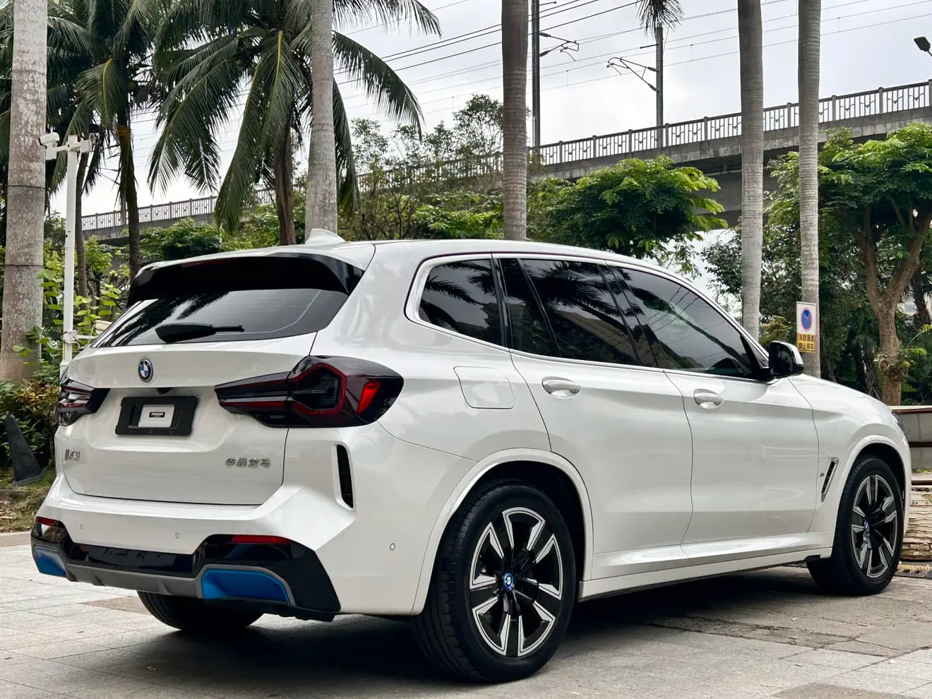 BMW iX3 2022 г. 37020 км. — фото 6