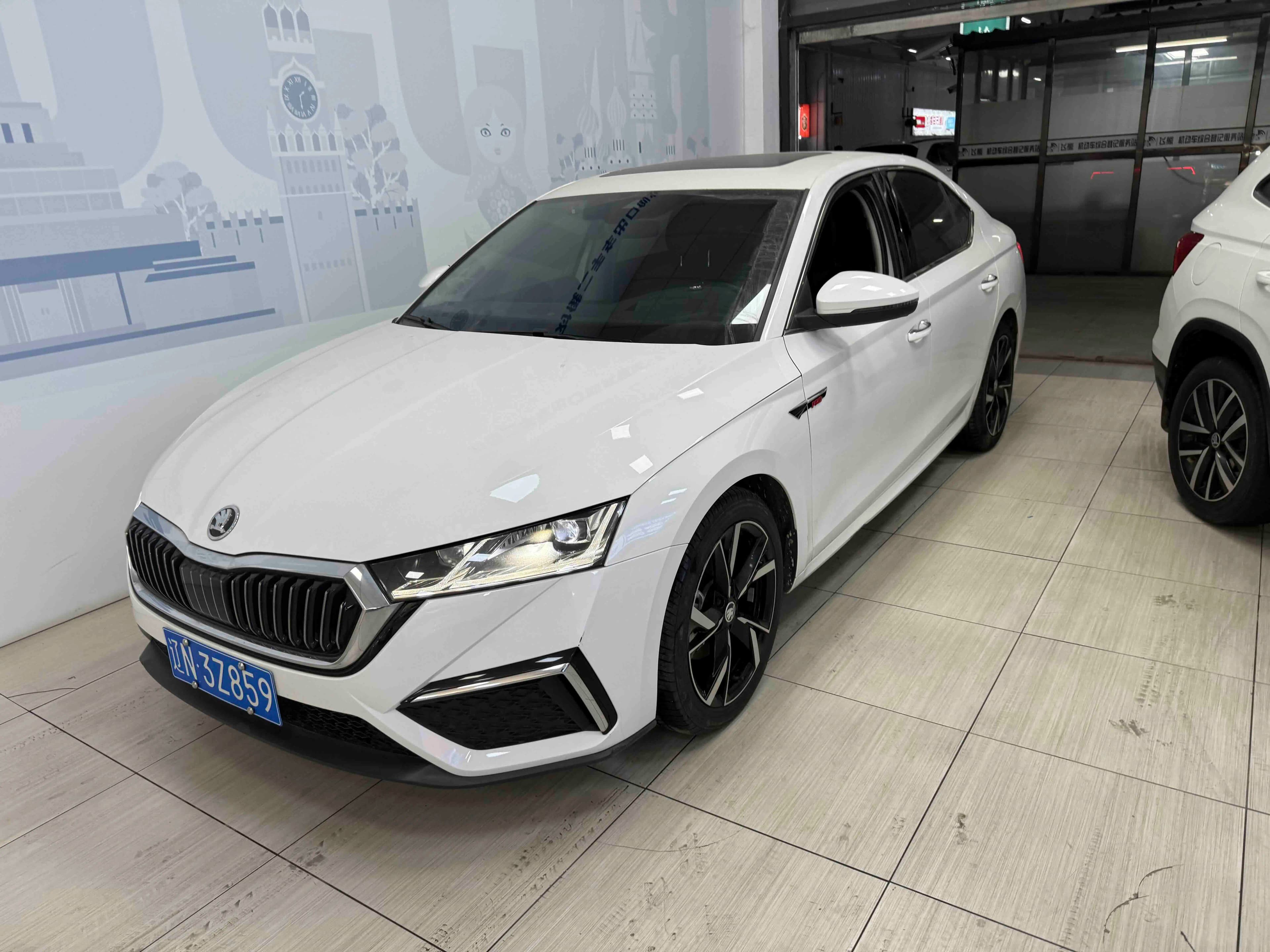 Skoda Octavia 2021 г. 38071 км.