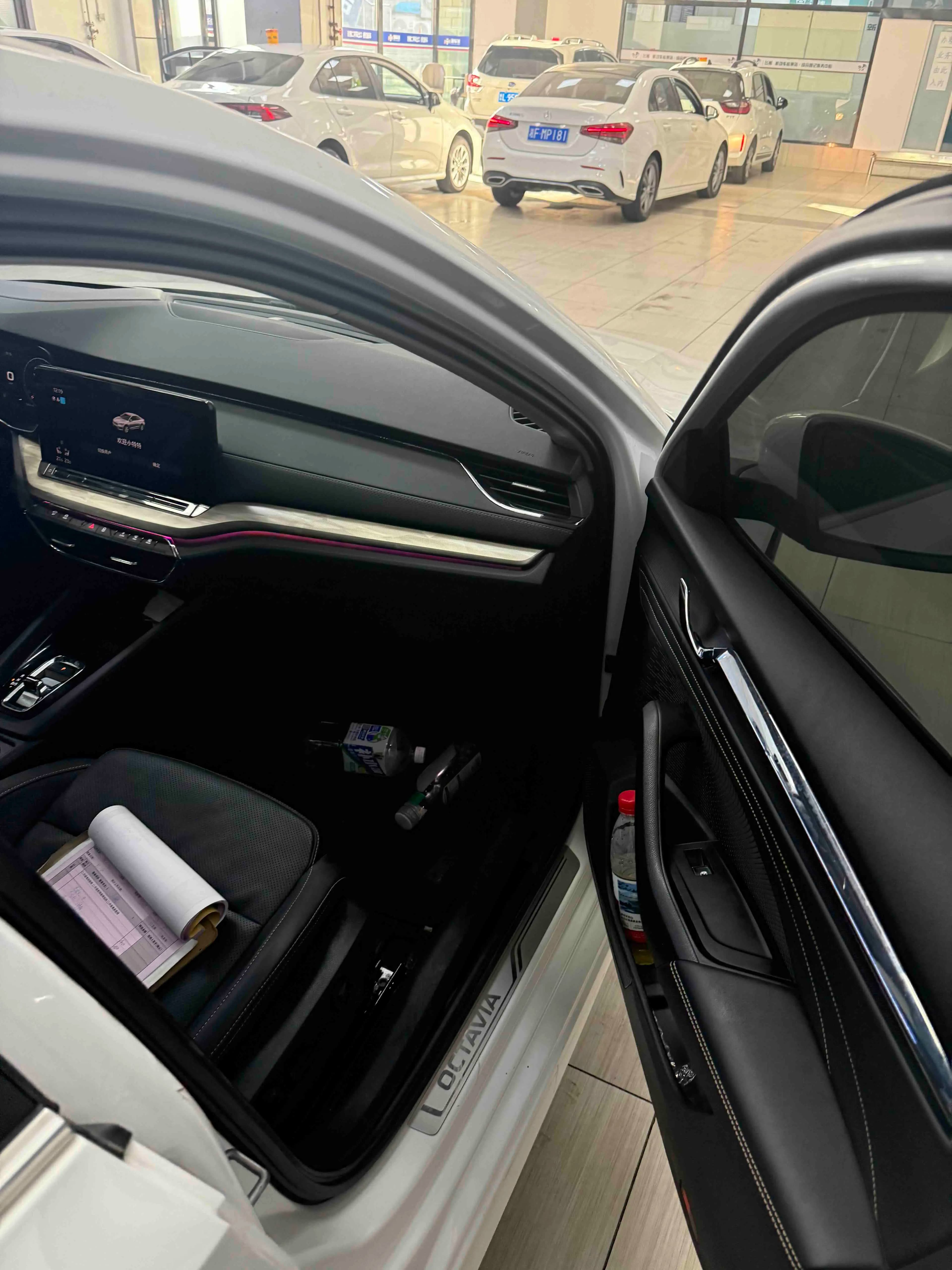 Skoda Octavia 2021 г. 38071 км. — фото 10