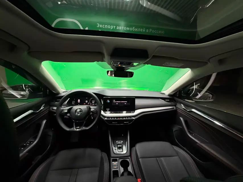 Skoda Octavia 2021 г. 46070 км. — фото 11