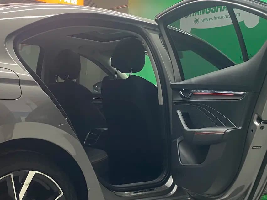 Skoda Octavia 2021 г. 46070 км. — фото 8