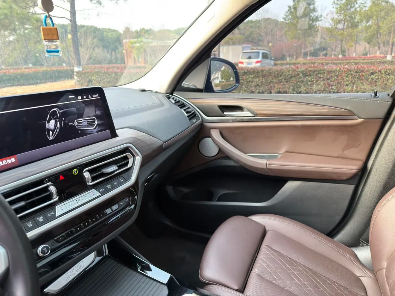 BMW X3 2022 г. 42077 км. — фото 11