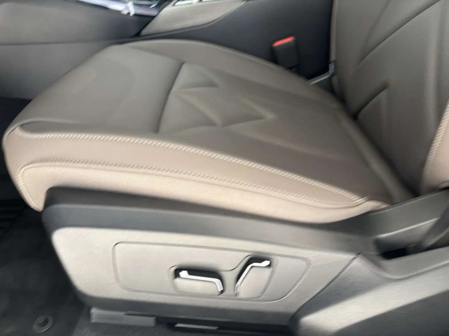 BMW X3 30Li 2.0 xDrive Steptronic (258 л.с.) 2025 г. 8002 км — фото 18