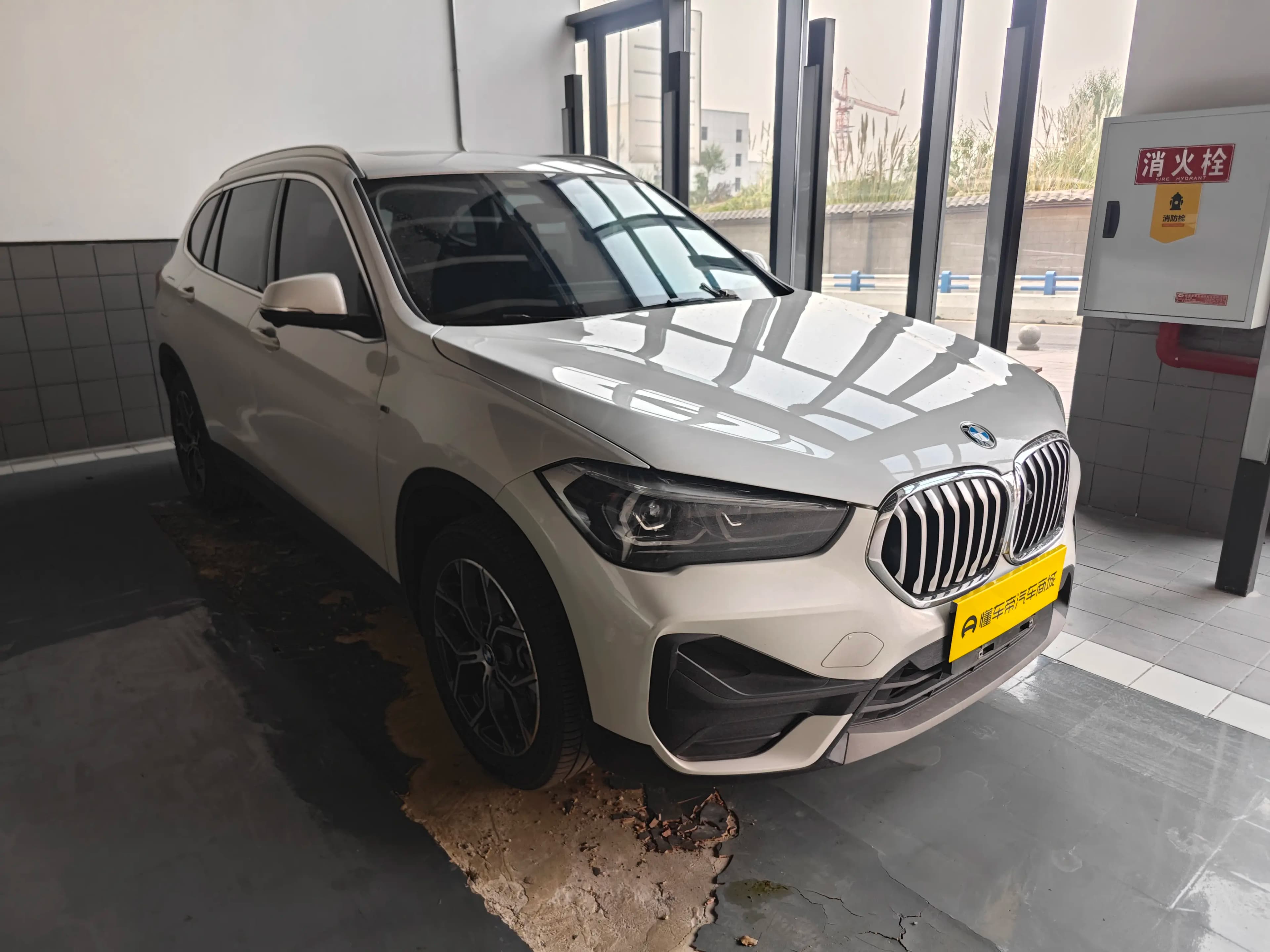 BMW X1 2021 г. 74920 км. — фото 3