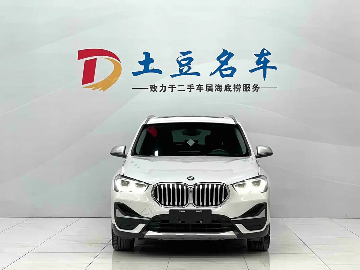 BMW X1 2021 г. 41716 км. — фото 2