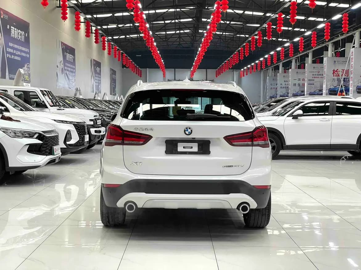 BMW X1 2021 г. 41716 км. — фото 4