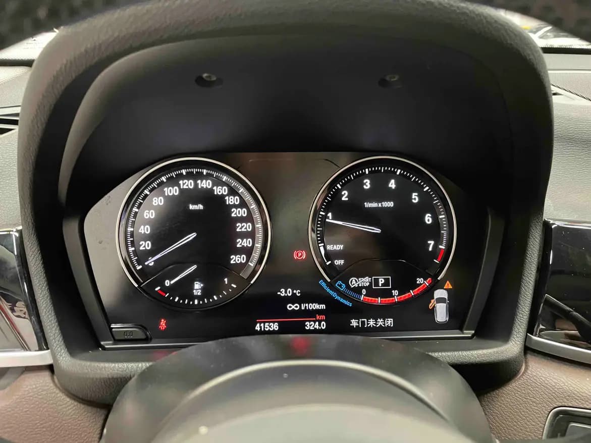 BMW X1 2021 г. 41716 км. — фото 9
